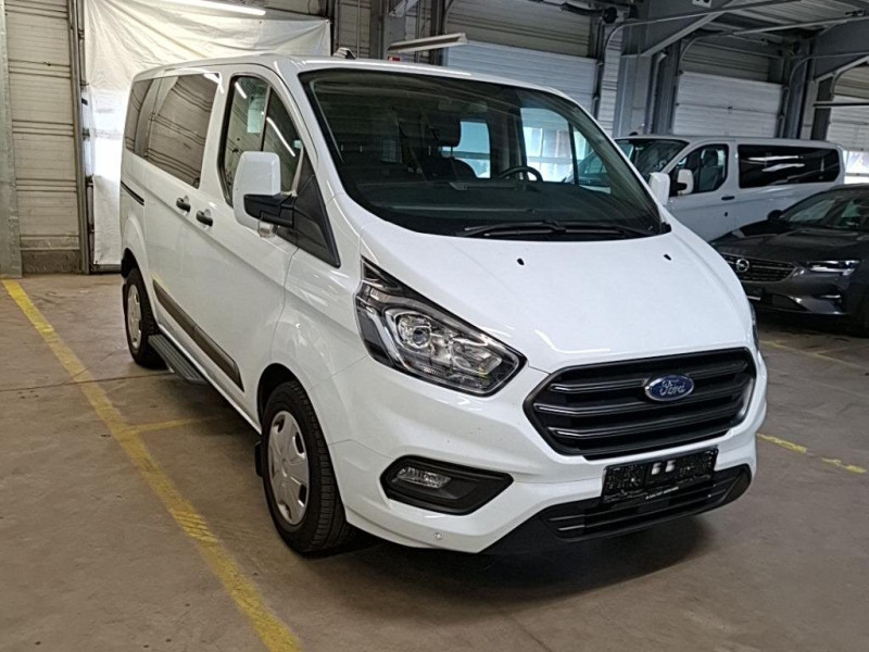 Ford Tourneo Custom L1H1 Trend - Diesel - Manual - 105 hp - 82.045 km