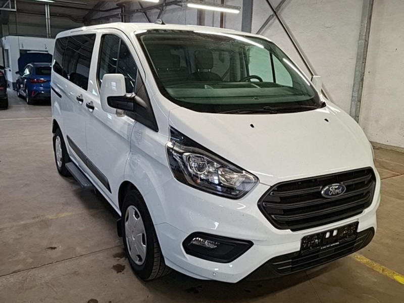 Ford Tourneo Custom L1H1 Trend - Diesel - Manual - 105 hp - 55.672 km