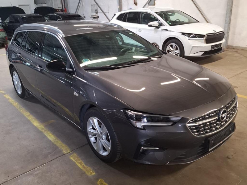 Opel Insignia Sports Tourer 2.0 Business - Diesel - Automatic - 174 hp - 74.571 km