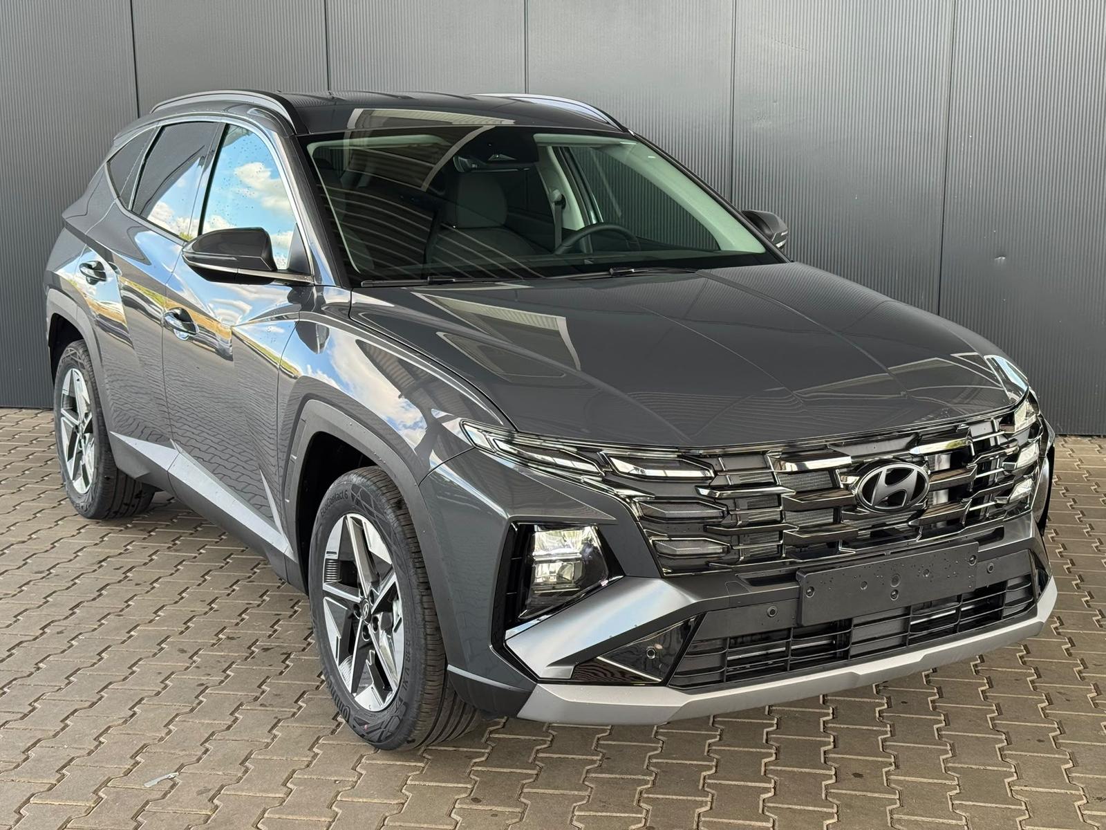 Hyundai Tucson 1.6 T-GDI Comfort - AWD - Petrol - Automatic - 180 hp - 50 km