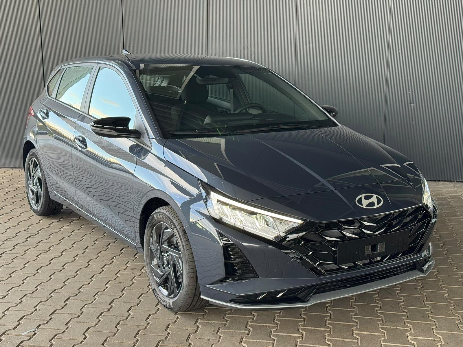 Hyundai i20 1.0 T-GDI - Petrol - Automatic - 90 hp - 50 km