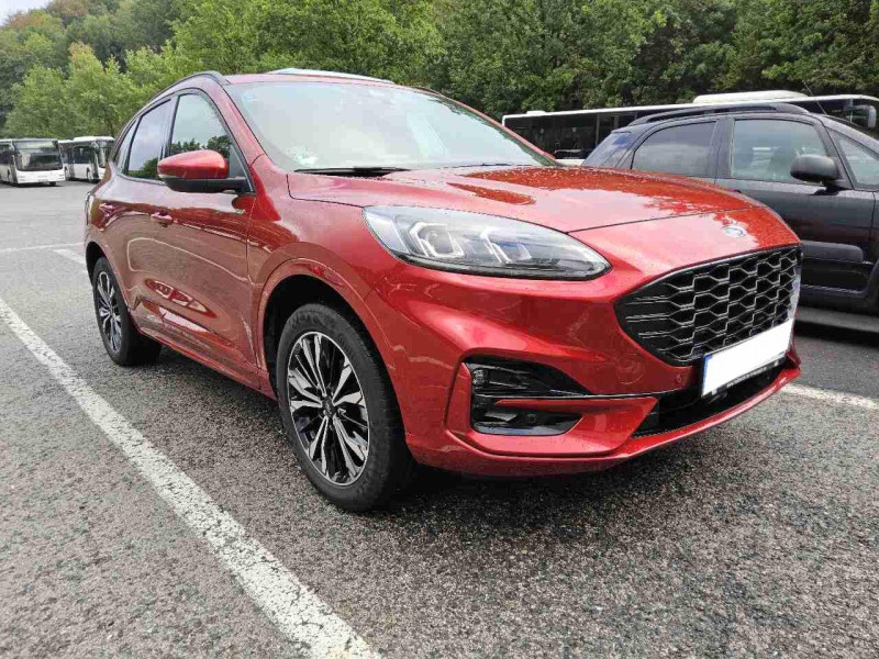 Ford Kuga 2.5 ST Line X - Hybrid - Automatic - 152 hp - 44.479 km
