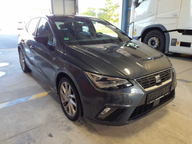 Seat Ibiza 1.0 TSI FR - Petrol - Manual - 110 hp - 59.988 km