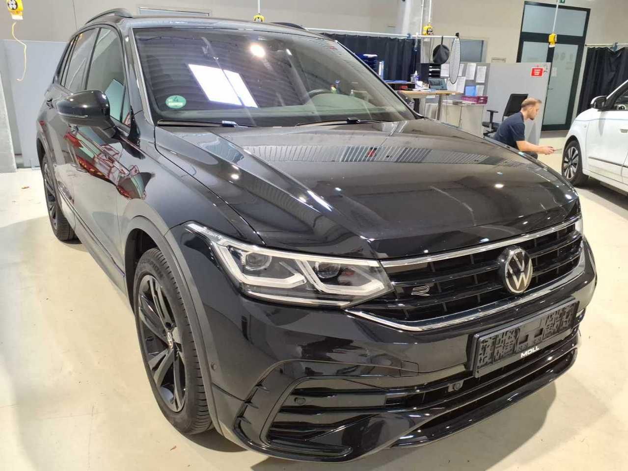 Volkswagen Tiguan 2.0 TSI R-Line - 4Motion - Petrol - Automatic - 245 hp - 55.708 km