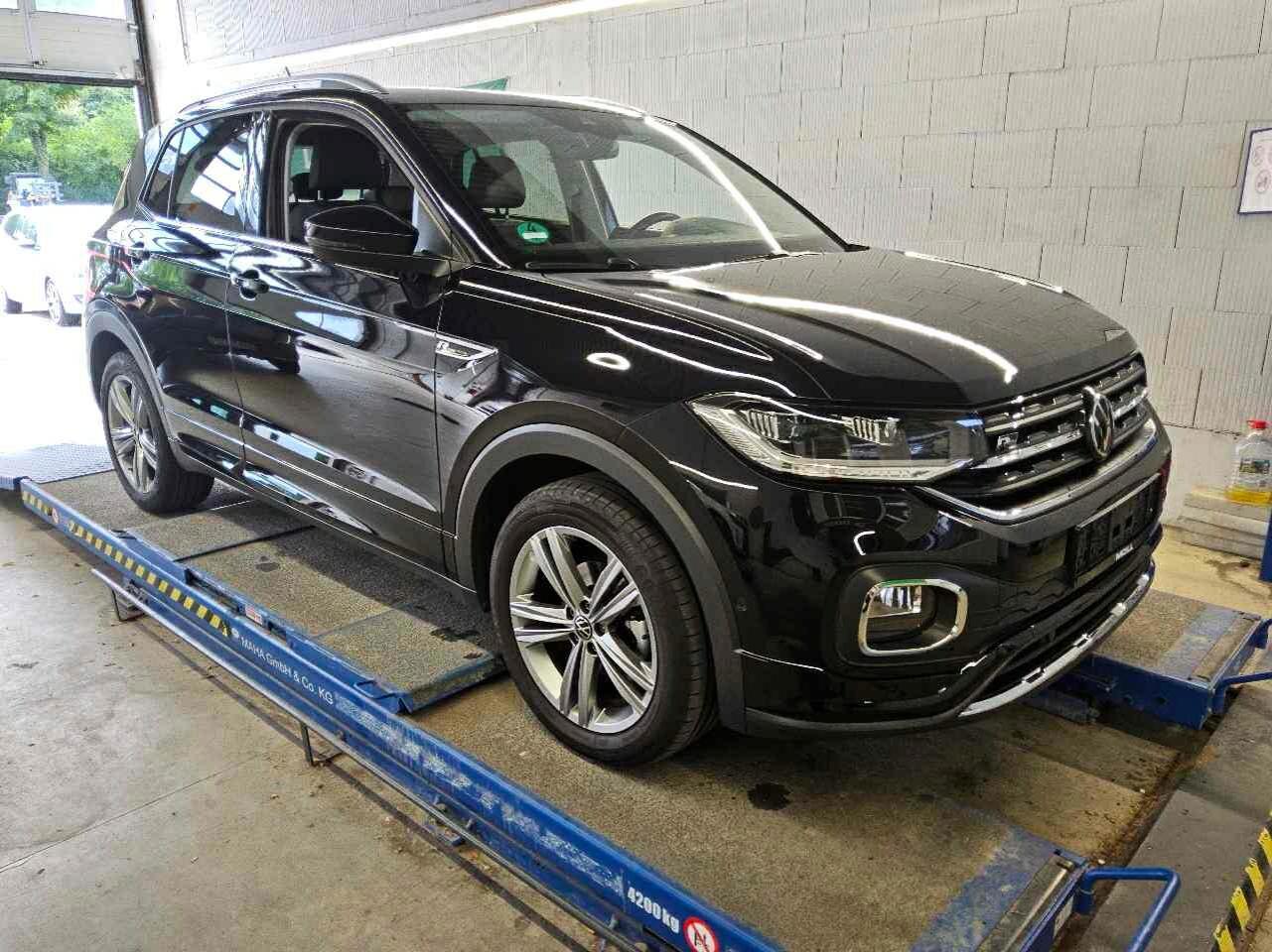 Volkswagen T-Cross 1.0 TSI Style - Petrol - Automatic - 110 hp - 29.363 km