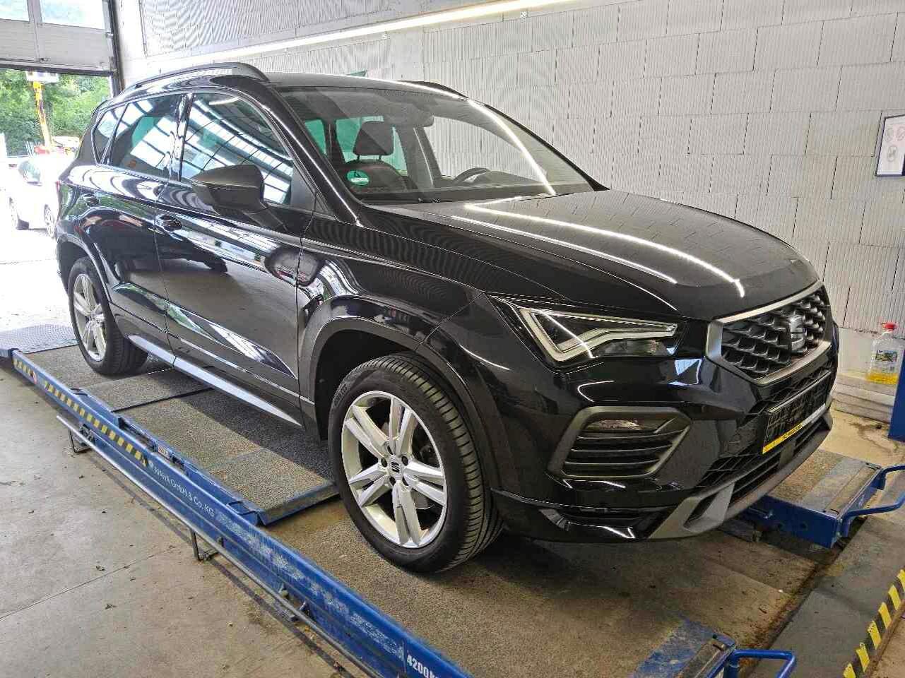 Seat Ateca 2.0 TSI FR - 4Motion - Petrol - Automatic - 190 hp - 31.353 km