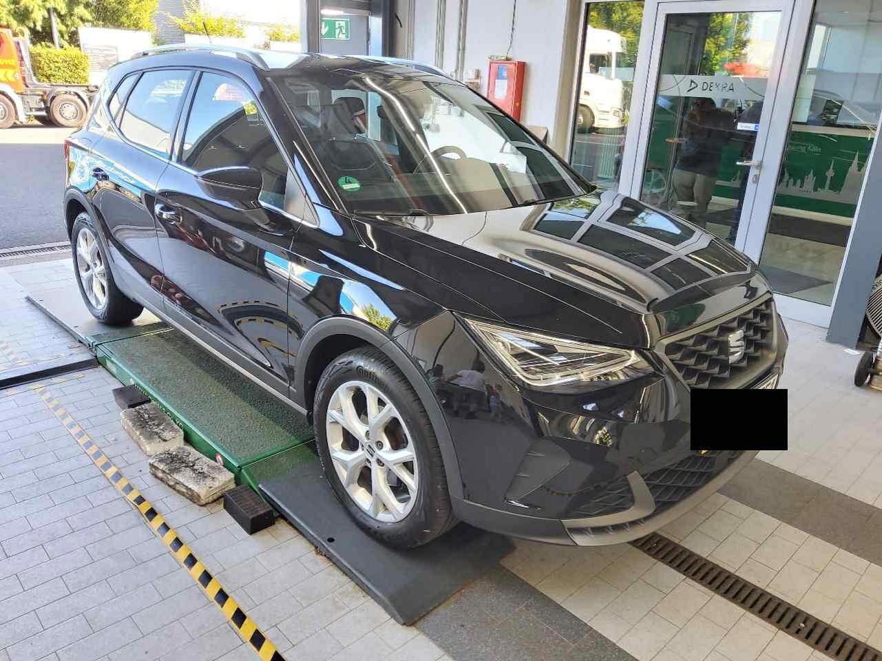 Seat Arona 1.0 TSI FR - Petrol - Automatic - 110 hp - 56.549 km