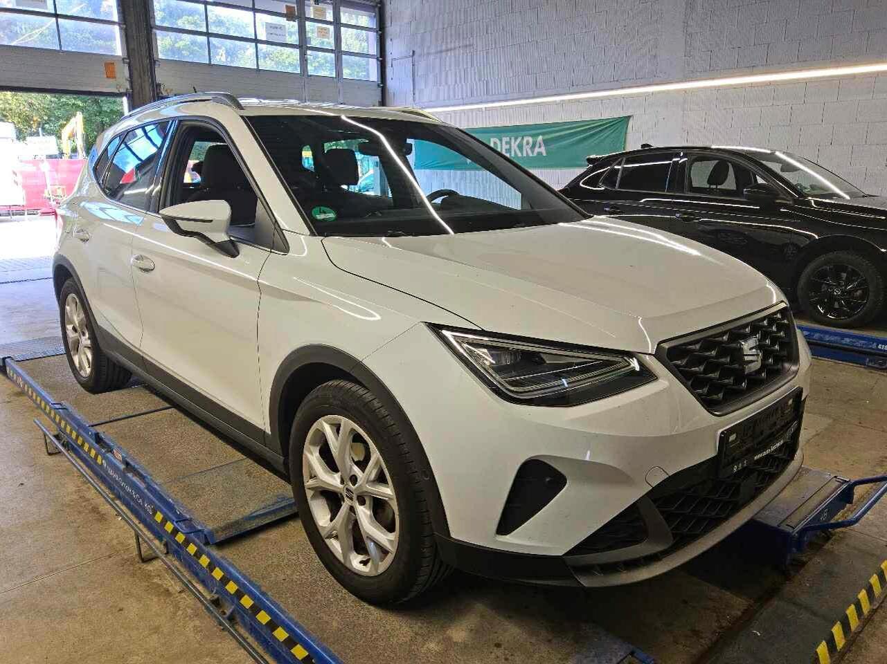 Seat Arona 1.0 TSI FR - Petrol - Automatic - 110 hp - 20.225 km