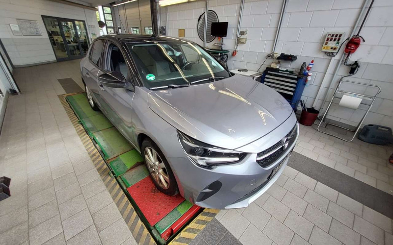Opel Corsa 1.2 Edition - Petrol - Manual - 100 hp - 98.689 km