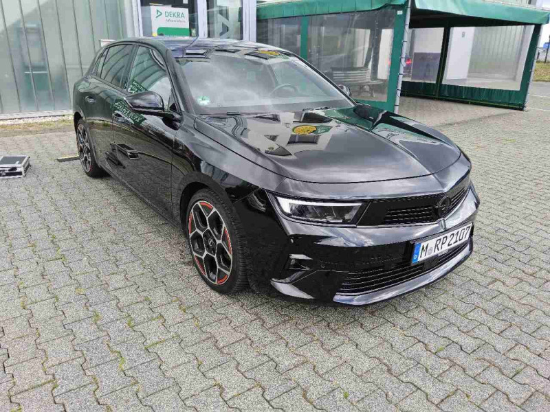 Opel Astra 1.2 GS Line - Petrol - Automatic - 130 hp - 53.746 km