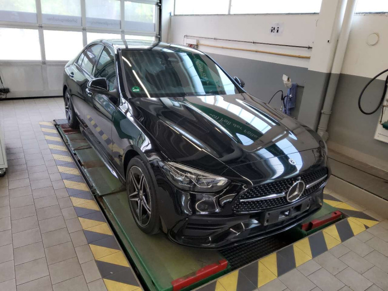 Mercedes-Benz C 300e AMG Line - Hybrid - Automatic - 204 hp - 90.376 km