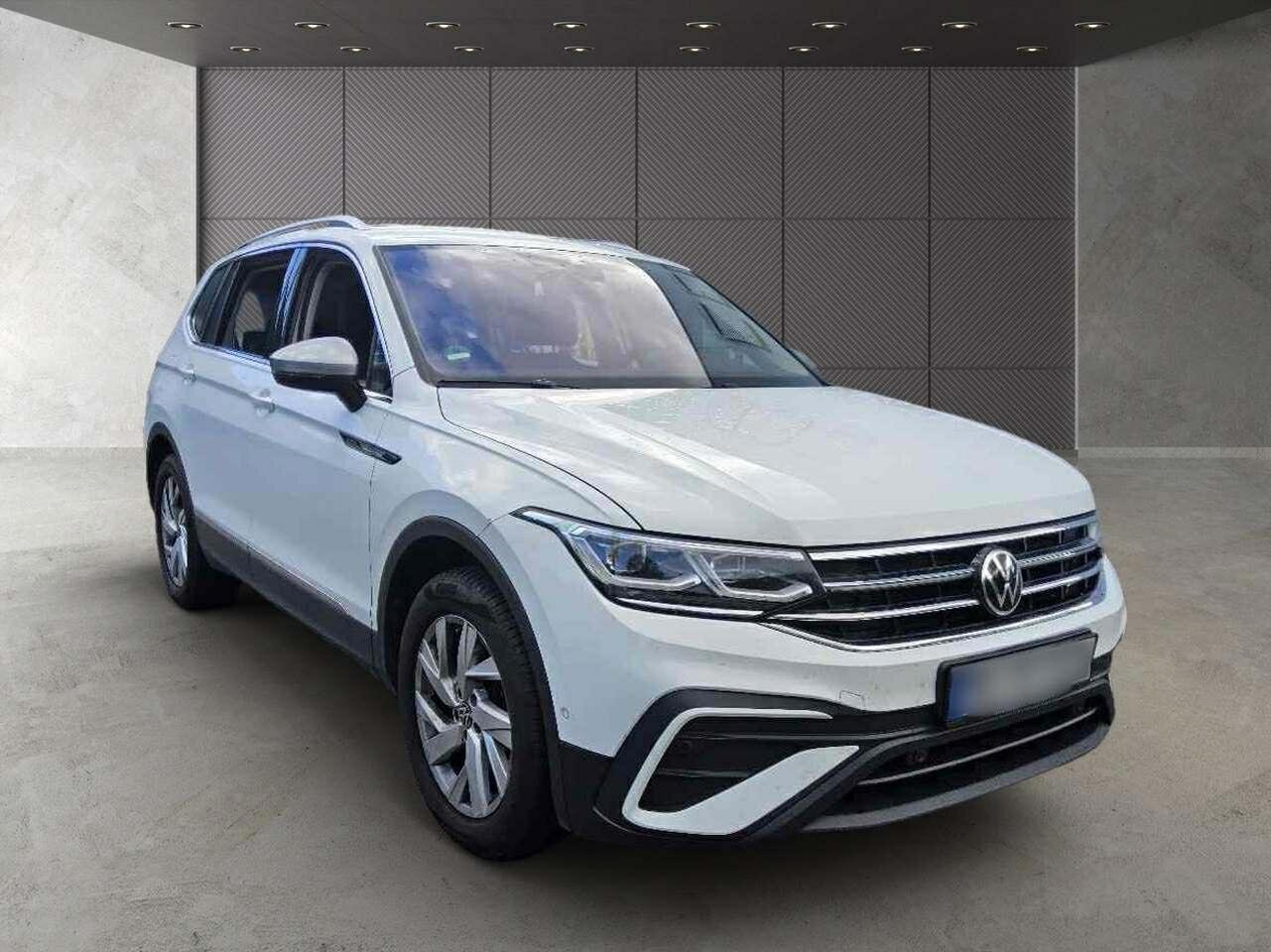 Volkswagen Tiguan Allspace 2.0 TDI Life - Diesel - Automatic - 150 hp - 76.325 km