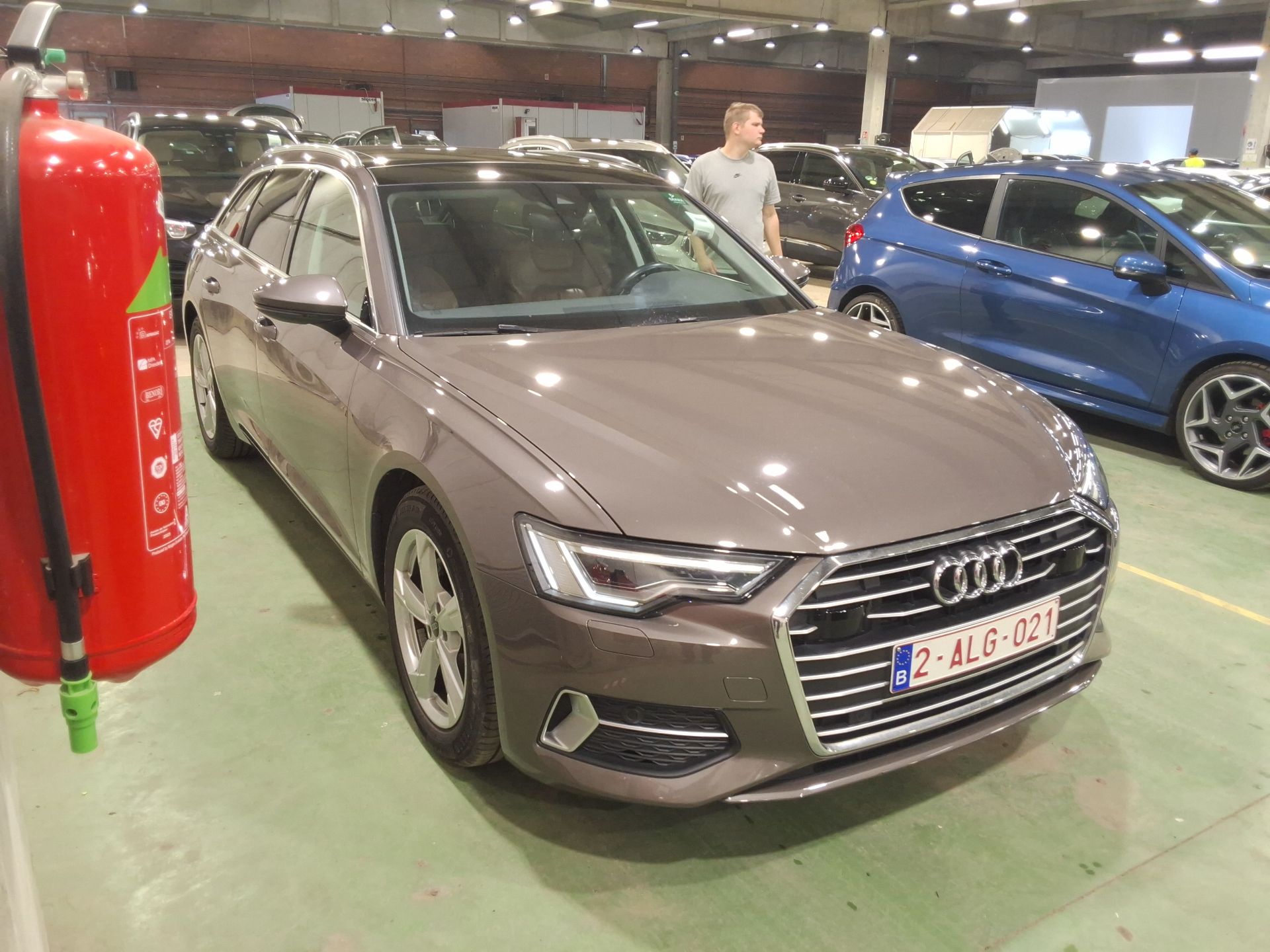 Audi A6 Avant 35 TDI Sport - Diesel - Automatic - 163 hp - 99.092 km