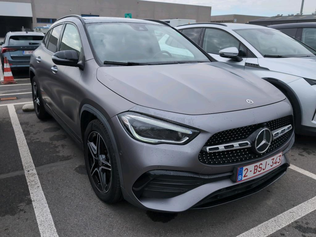 Mercedes-Benz GLA 180d Business Solution - Diesel - Automatic - 116 hp - 125.752 km