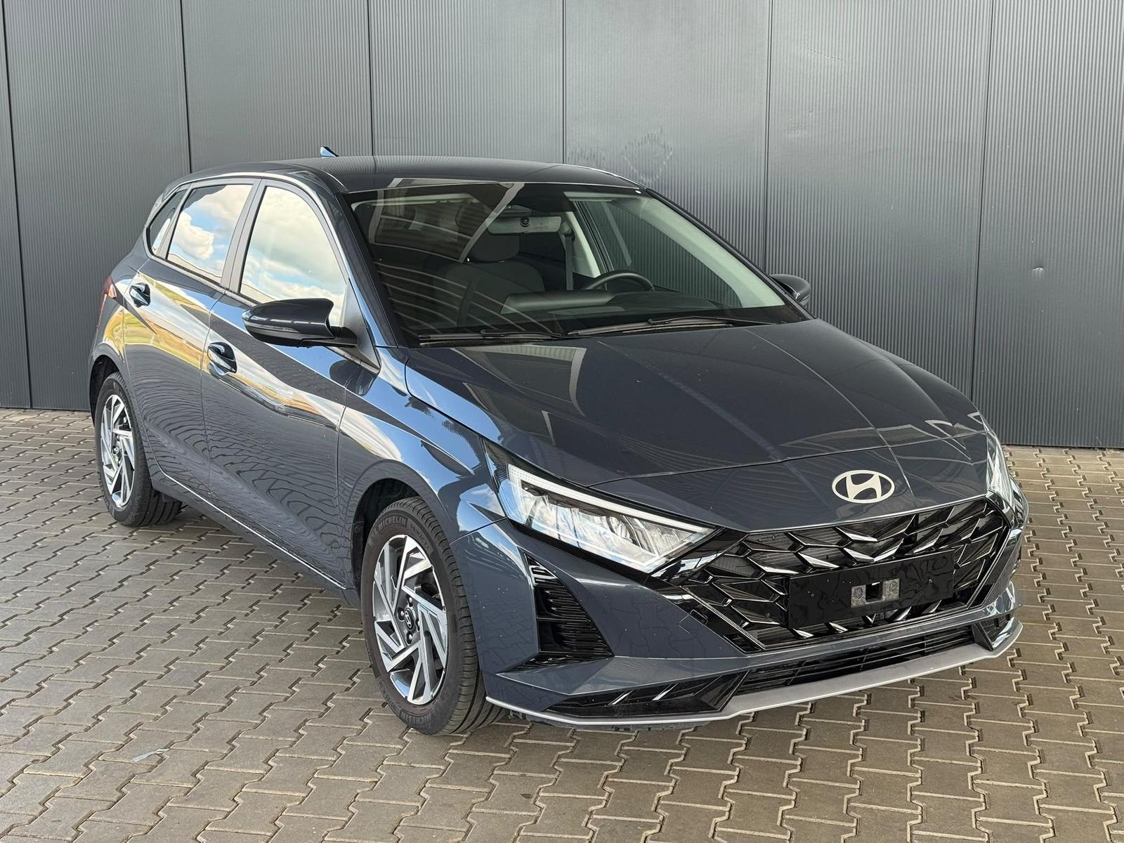 Hyundai i20 1.0 T-GDI Comfort - Petrol - Automatic - 101 hp - 20.310 km