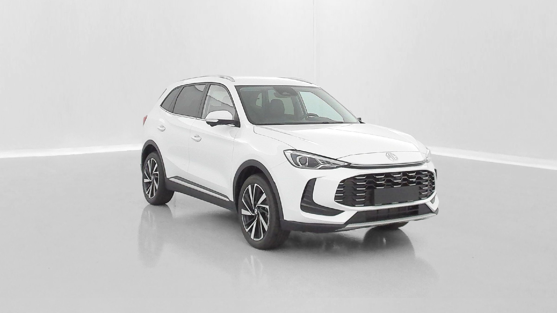 MG ZS 1.5 Luxury - Hybrid - Automatic - 102 hp - 50 km