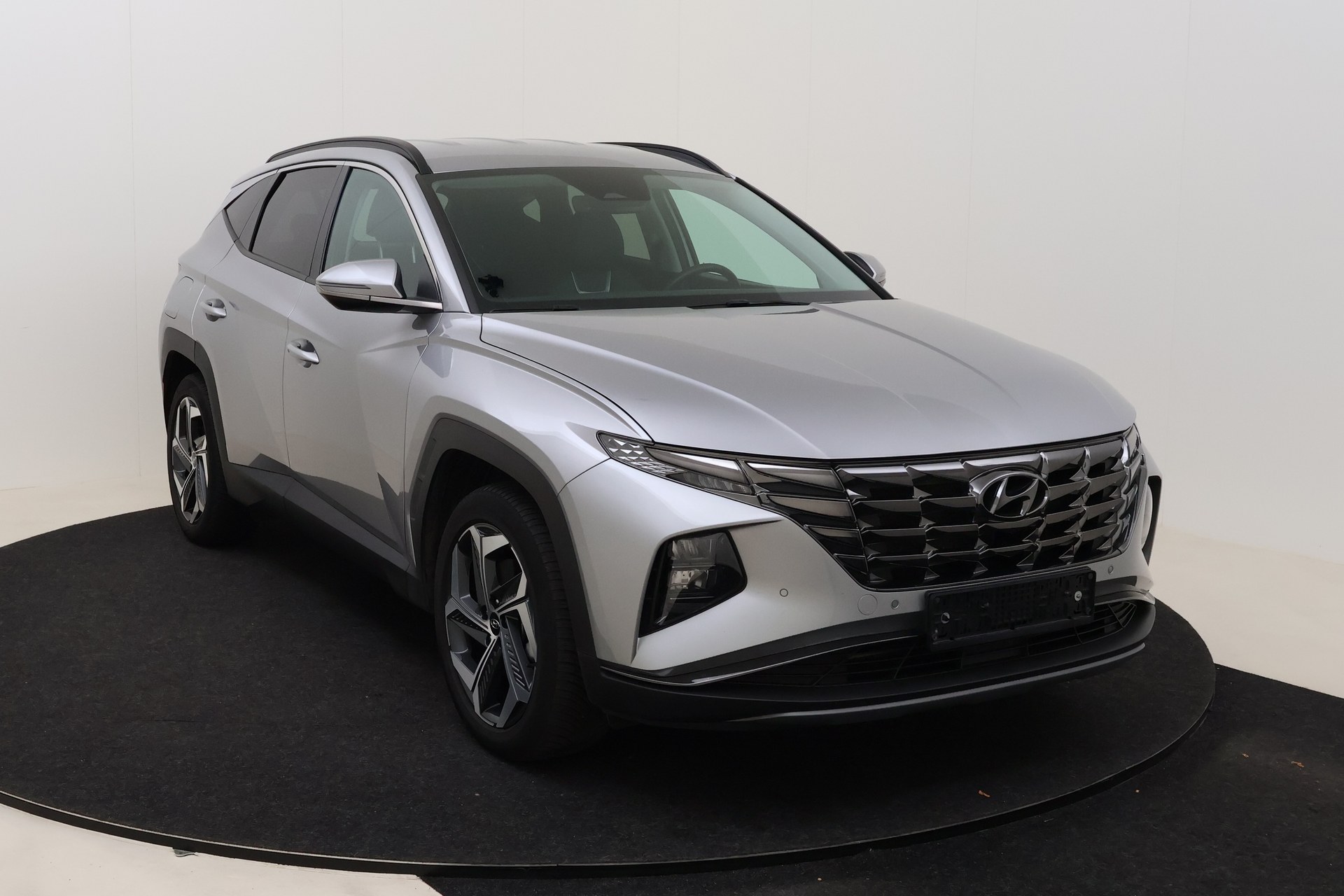 Hyundai Tucson 1.6 T-GDI Comfort - Hybrid - Automatic - 265 hp - 55.389 km