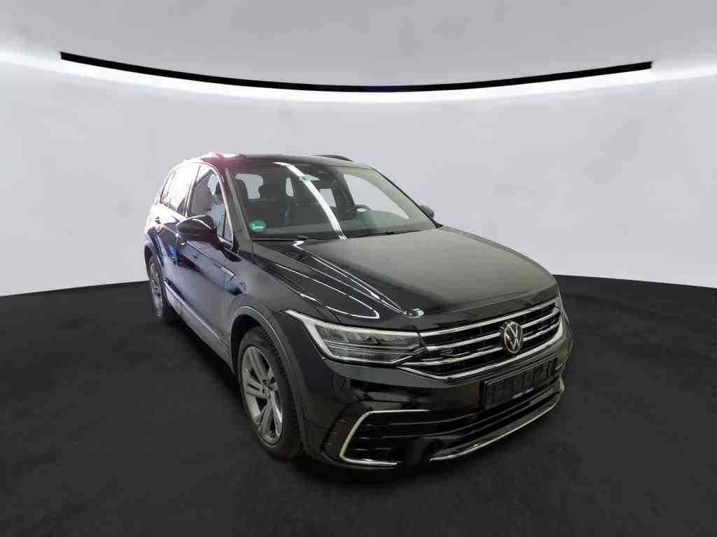 Volkswagen Tiguan 2.0 TDI R-Line - Diesel - Automatic - 150 hp - 23.764 km