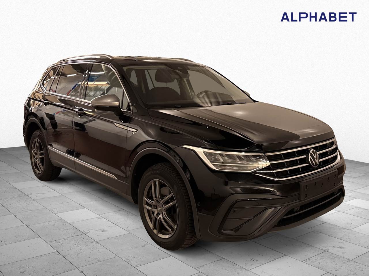Volkswagen Tiguan Allspace 2.0 TDI Life - Diesel - Automatic - 150 hp - 181.997 km