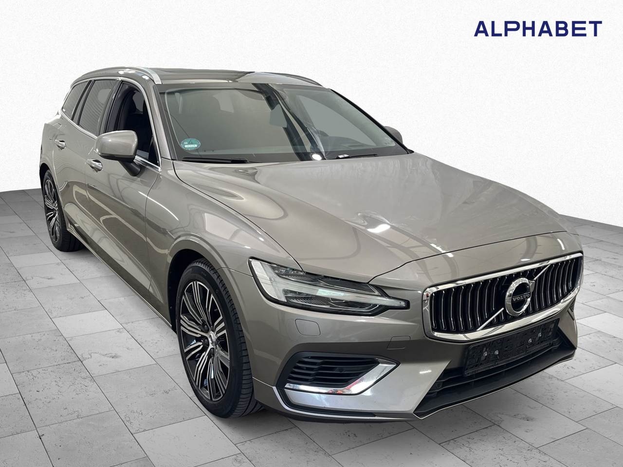 Volvo V60 T6 Inscription - Hybrid - Automatic - 253 hp - 103.333 km