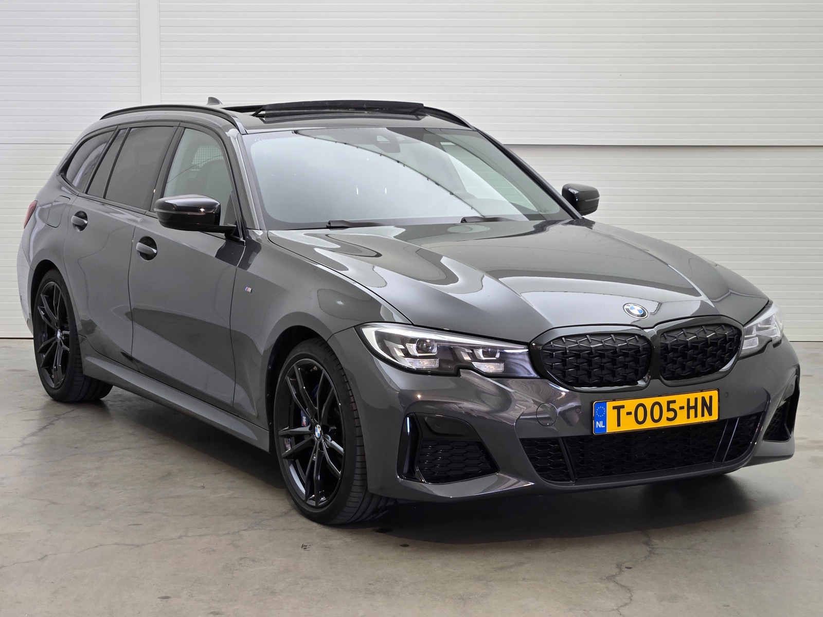 BMW 3 Series M340i Business - Petrol - Automatic - 374 hp - 60.222 km