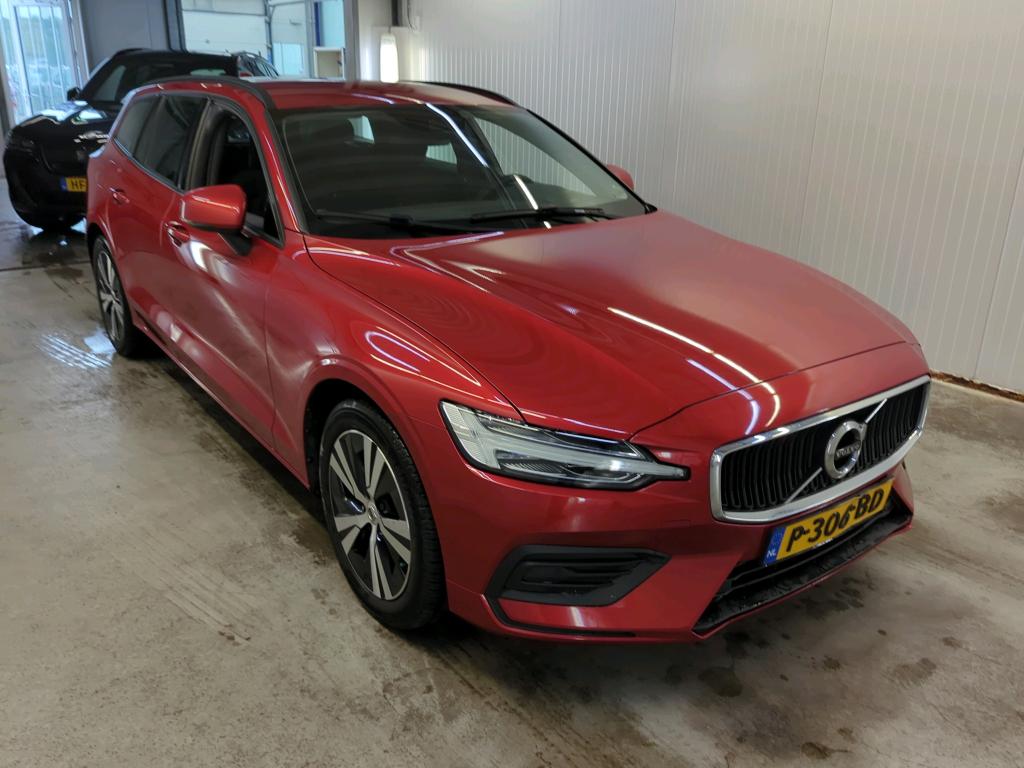 Volvo V60 B3 Momentum - Petrol - Automatic - 163 hp - 187.247 km