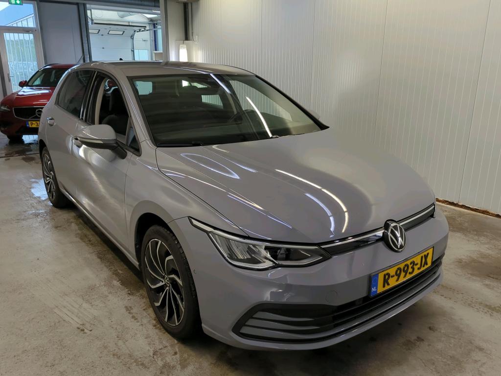 Volkswagen Golf 1.0 TSI Life Business - Petrol - Manual - 110 hp - 70.372 km