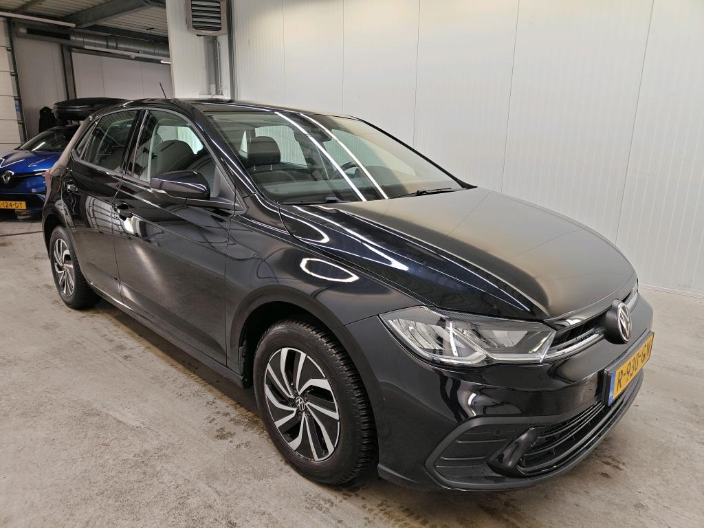 Volkswagen Polo 1.0 TSI Life Business - Petrol - Manual - 95 hp - 83.198 km