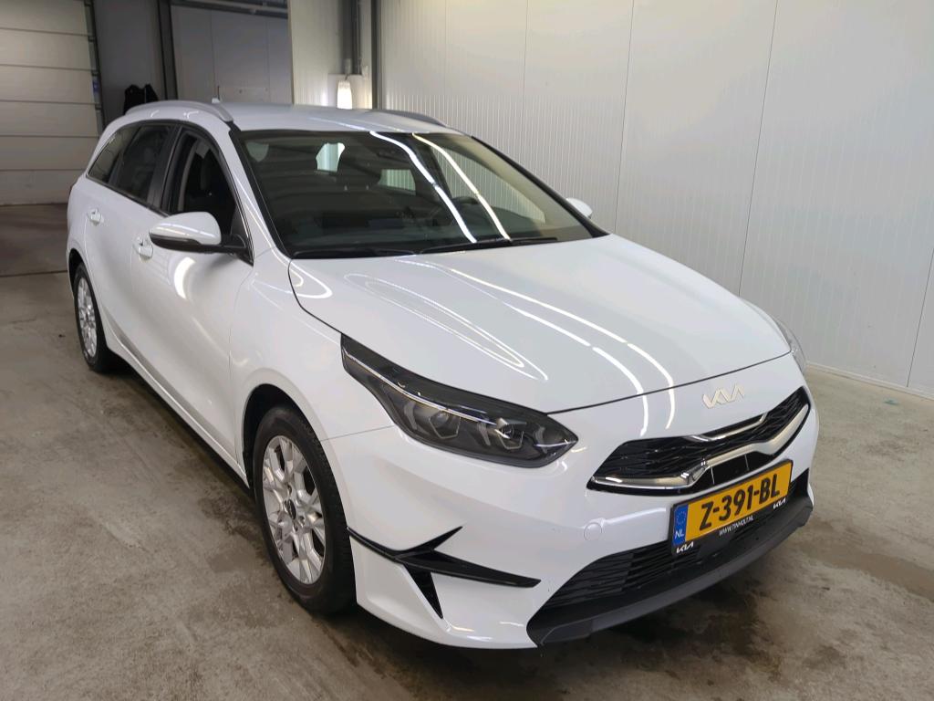 Kia Ceed SW 1.0 T-GDI DynamicLine - Petrol - Manual - 120 hp - 34.685 km