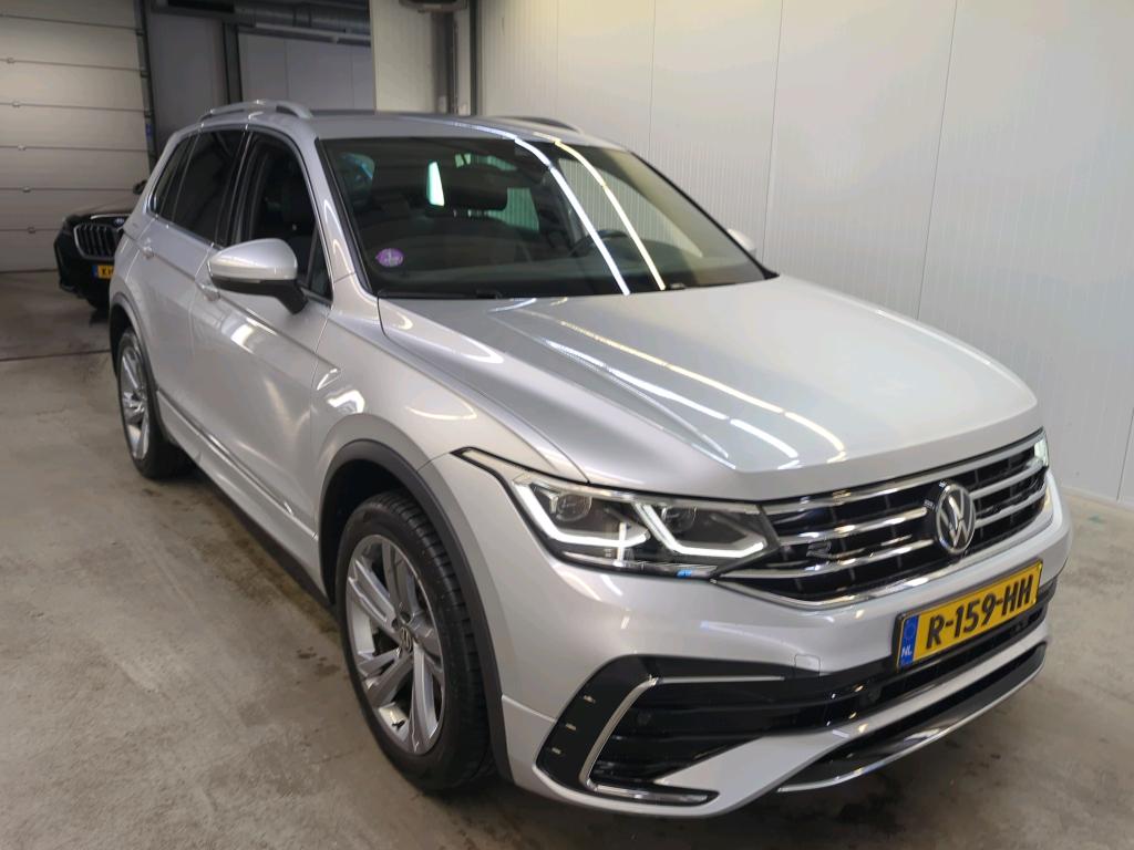 Volkswagen Tiguan 1.4 TSI R-Line - Hybrid - Automatic - 150 hp - 102.231 km