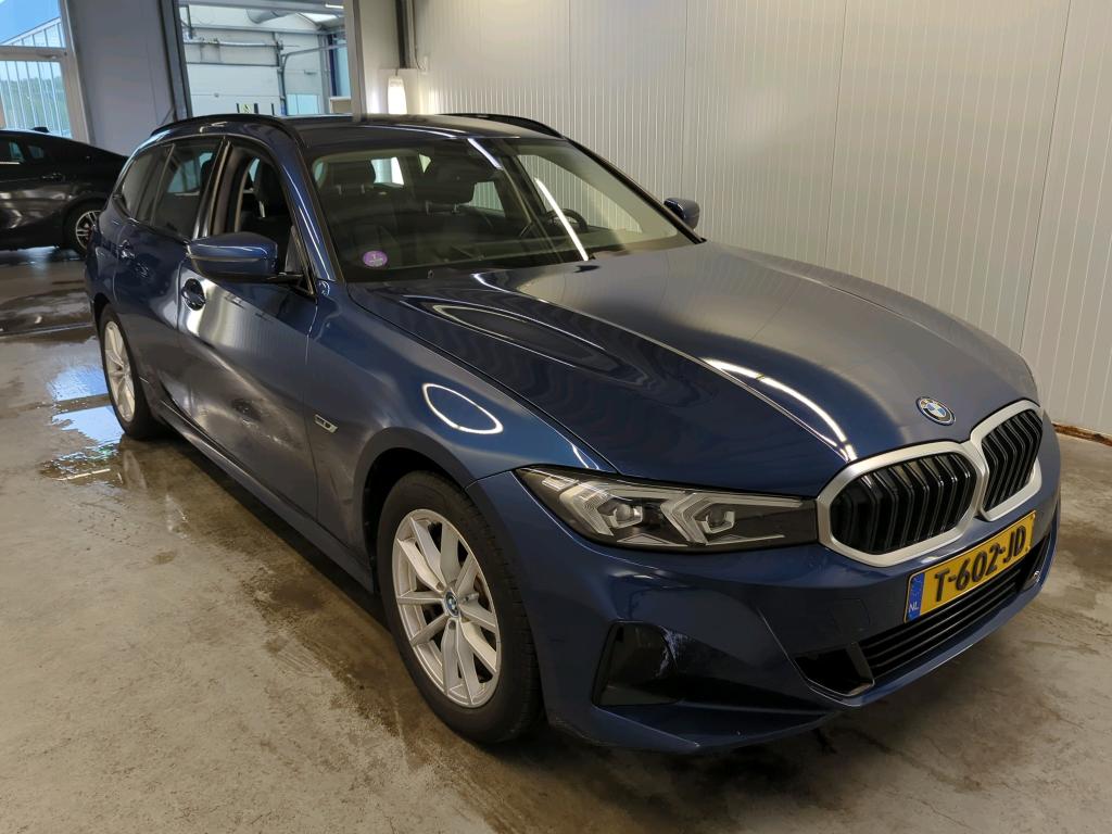 BMW 3 Series Touring 320e - Hybrid - Automatic - 163 hp - 99.421 km