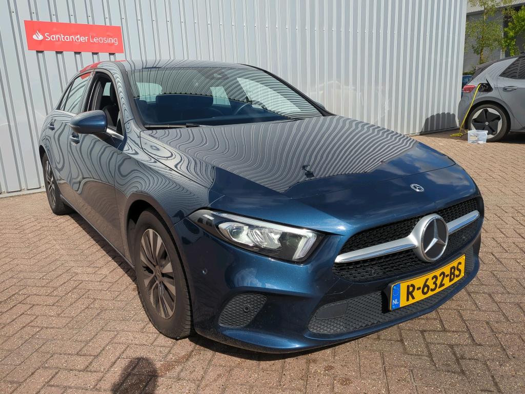 Mercedes-Benz A 180 Business Line - Petrol - Automatic - 136 hp - 77.535 km