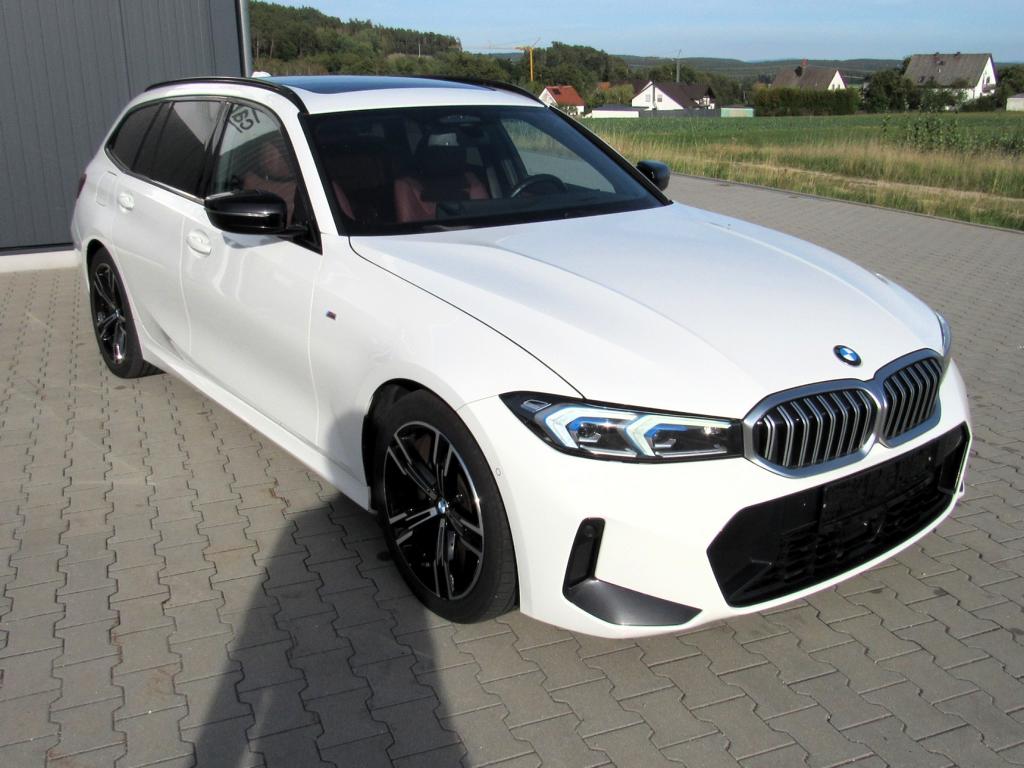 BMW 3 Series Touring 320d M-Pack - Diesel - Automatic - 190 hp - 104.790 km