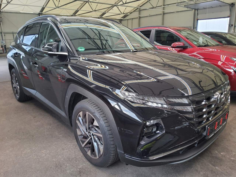 Hyundai Tucson 1.6 T-GDI Trend - Petrol - Manual - 180 hp - 30.194 km