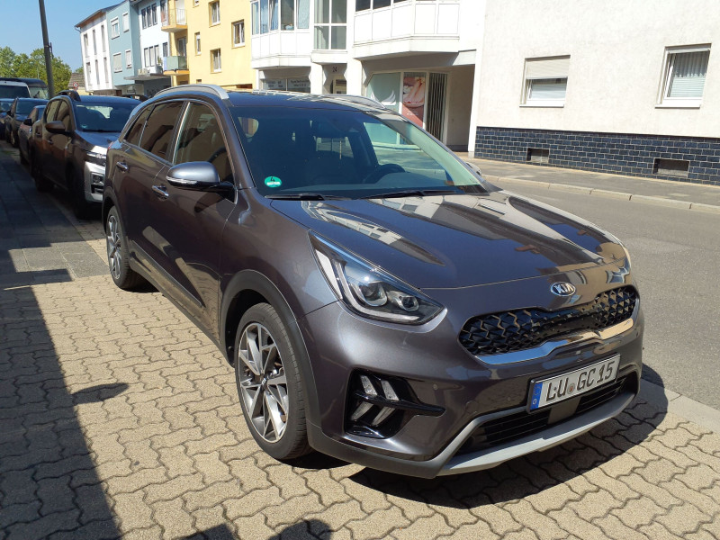 Kia Niro 1.6 GDI Edition 7 - Hybrid - Automatic - 141 hp - 22.375 km