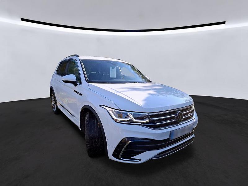 Volkswagen Tiguan 2.0 TDI R-Line - Diesel - Automatic - 150 hp - 58.746 km