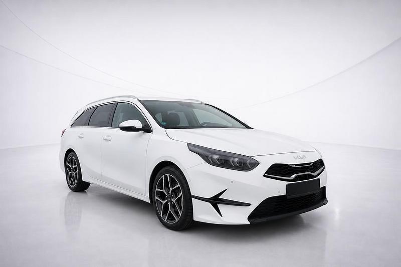 Kia Ceed SW 1.6 CRDi Platinum - Diesel - Automatic - 136 hp - 122.095 km