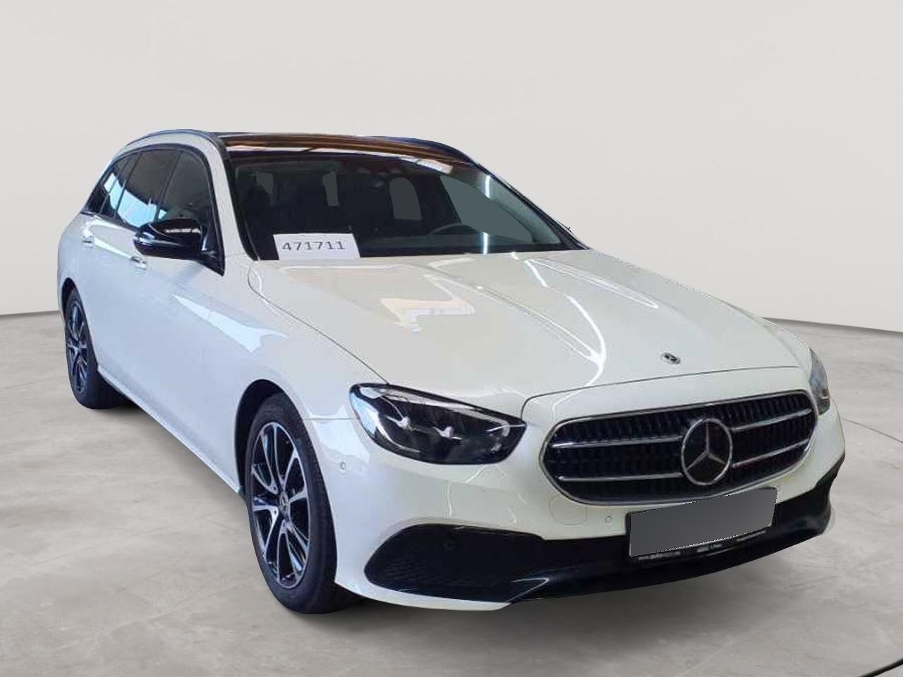 Mercedes-Benz E 220d Avantgarde - 4-Matic - Diesel - Automatic - 200 hp - 127.362 km