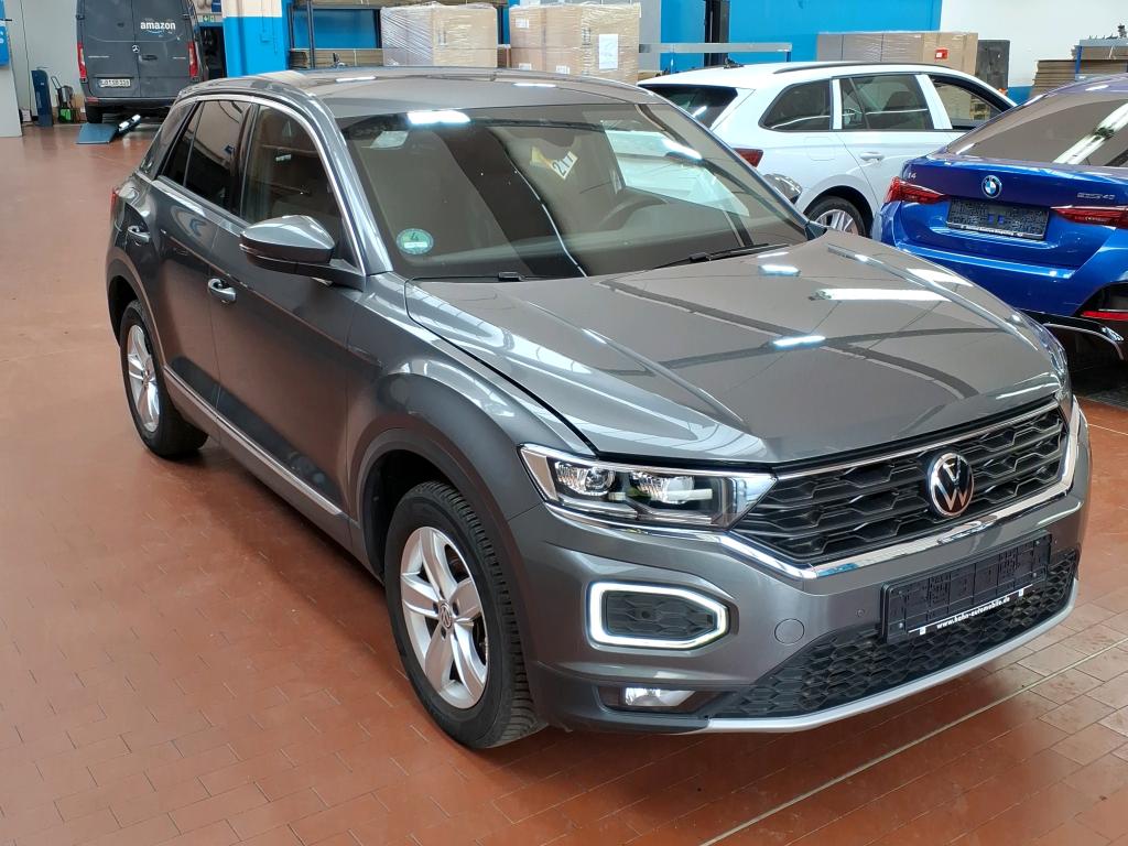Volkswagen T-ROC 1.5 TSI Sport - Petrol - Automatic - 150 hp - 36.226 km