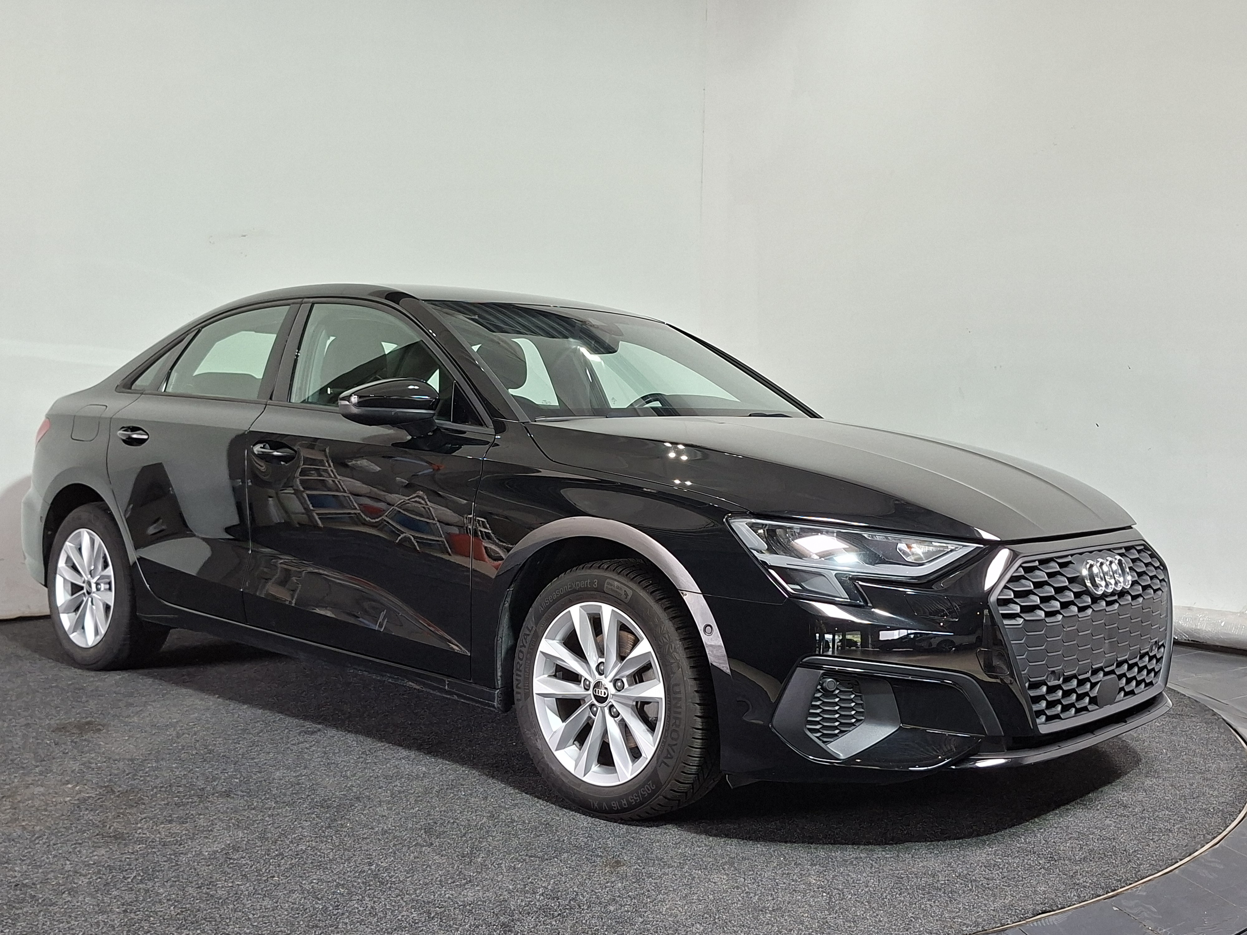 Audi A3 1.0 TFSI - Diesel - Automatic - 110 hp - 61.308 km