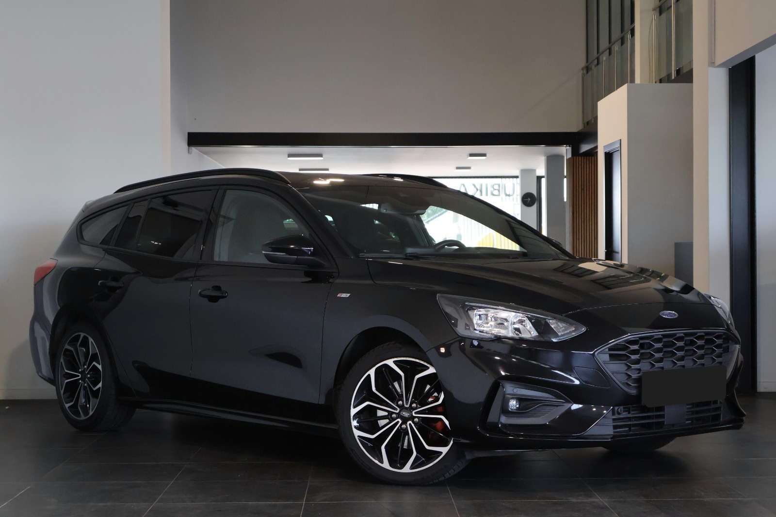 Ford Focus 1.0 - Petrol - Manual - 154 hp - 95.716 km