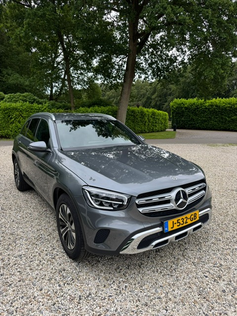 Mercedes-Benz GLC 200 Business Line - Petrol - Automatic - 207 hp - 104.640 km