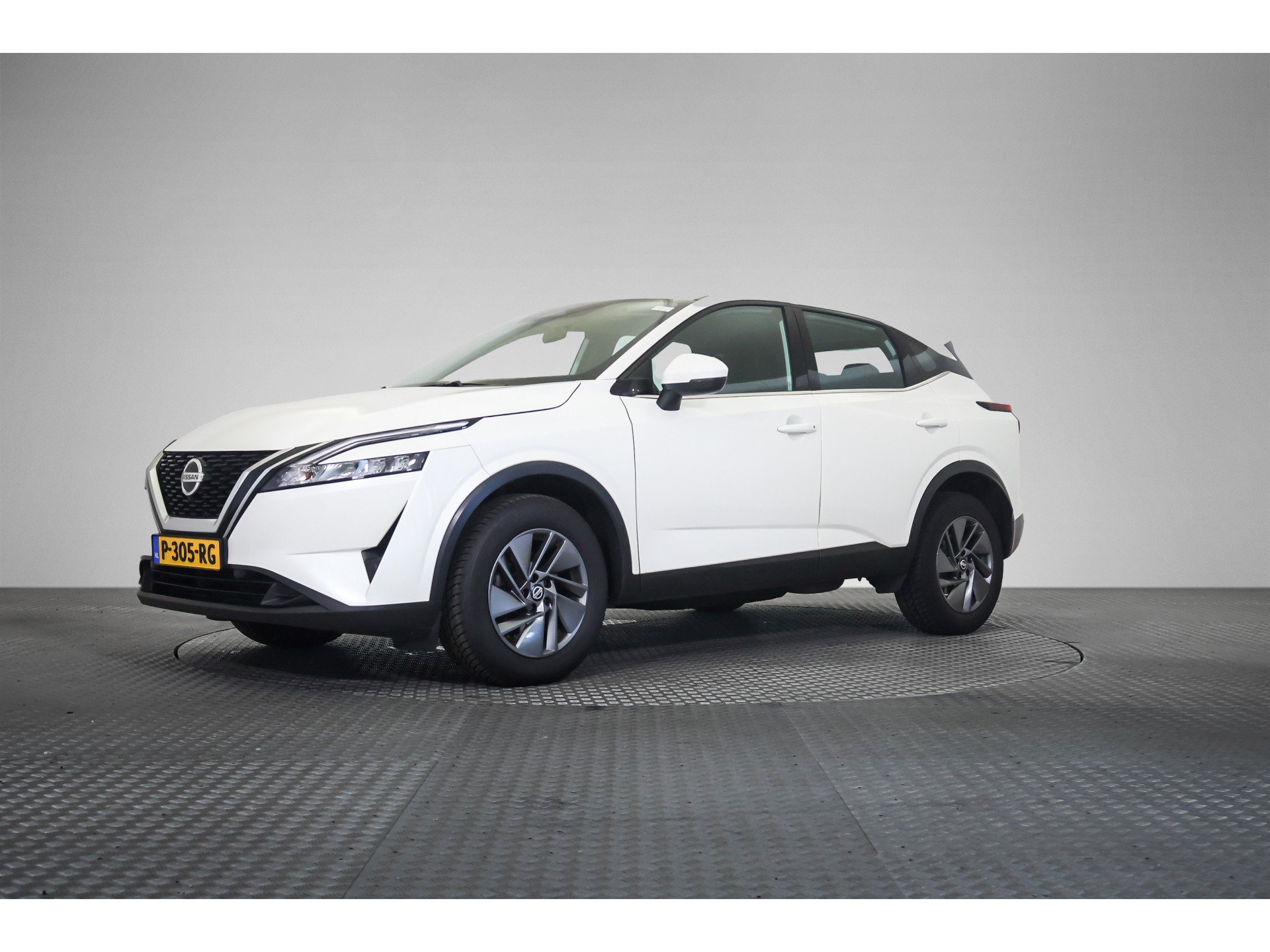 Nissan Qashqai 1.3 Business - Petrol - Automatic - 158 hp - 129.319 km
