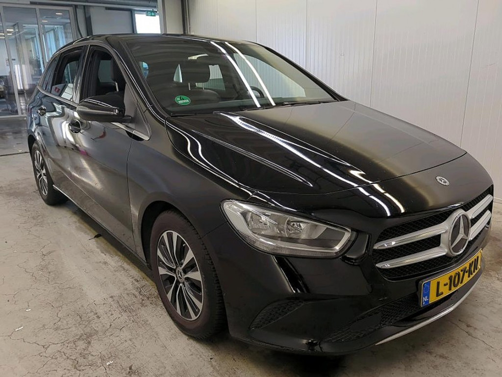 Mercedes-Benz B 180 - Petrol - Manual - 136 hp - 73.389 km