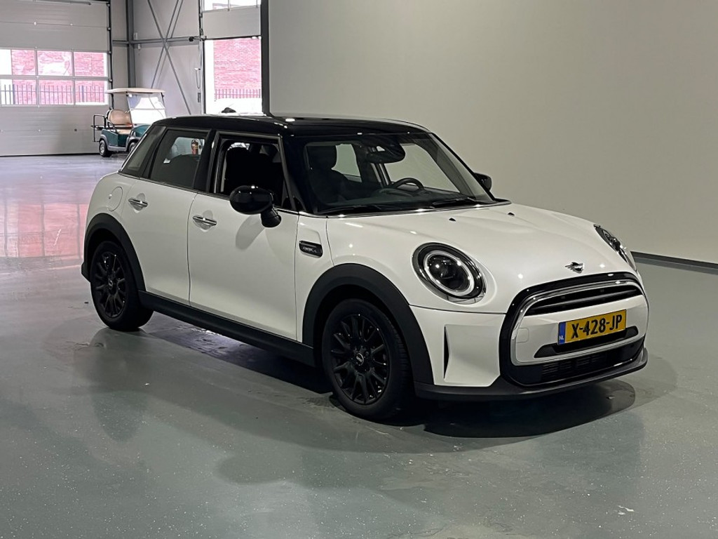 Mini 3 Doors Cooper 1.5 Cooper - Petrol - Automatic - 136 hp - 47.565 km