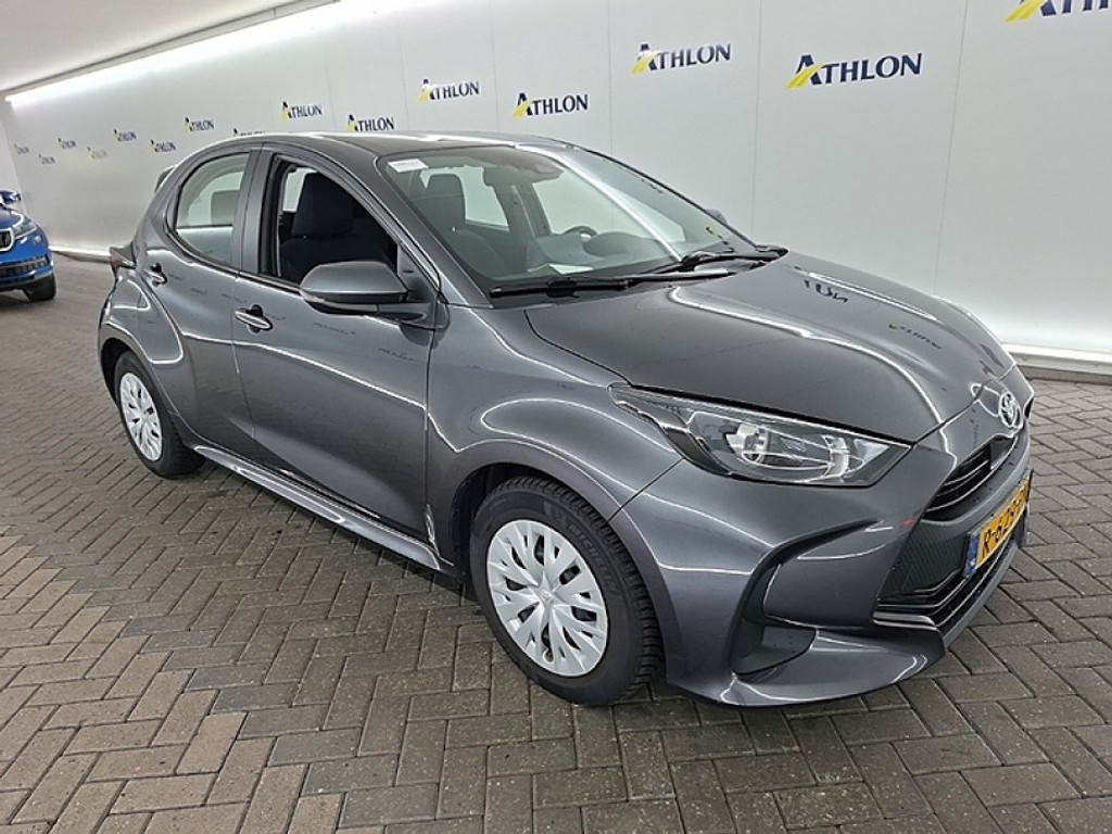 Toyota Yaris 1.5 Active - Hybrid - Automatic - 92 hp - 108.152 km