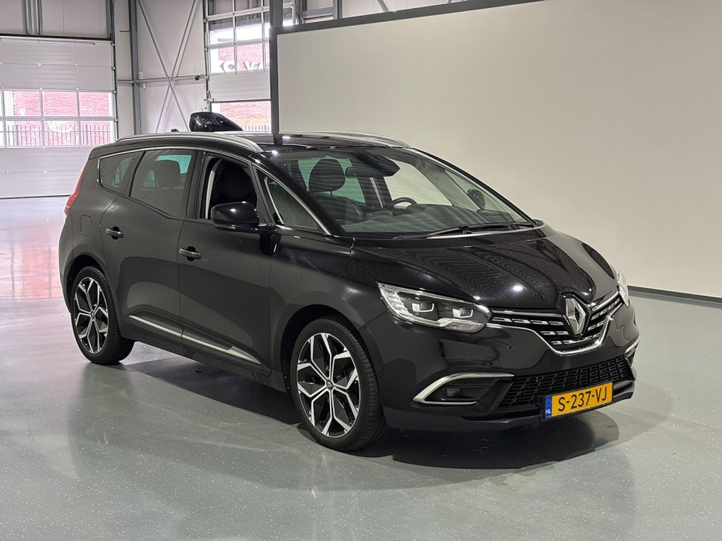 Renault Grand Scenic 1.3 TCe Techno - Petrol - Automatic - 140 hp - 59.747 km