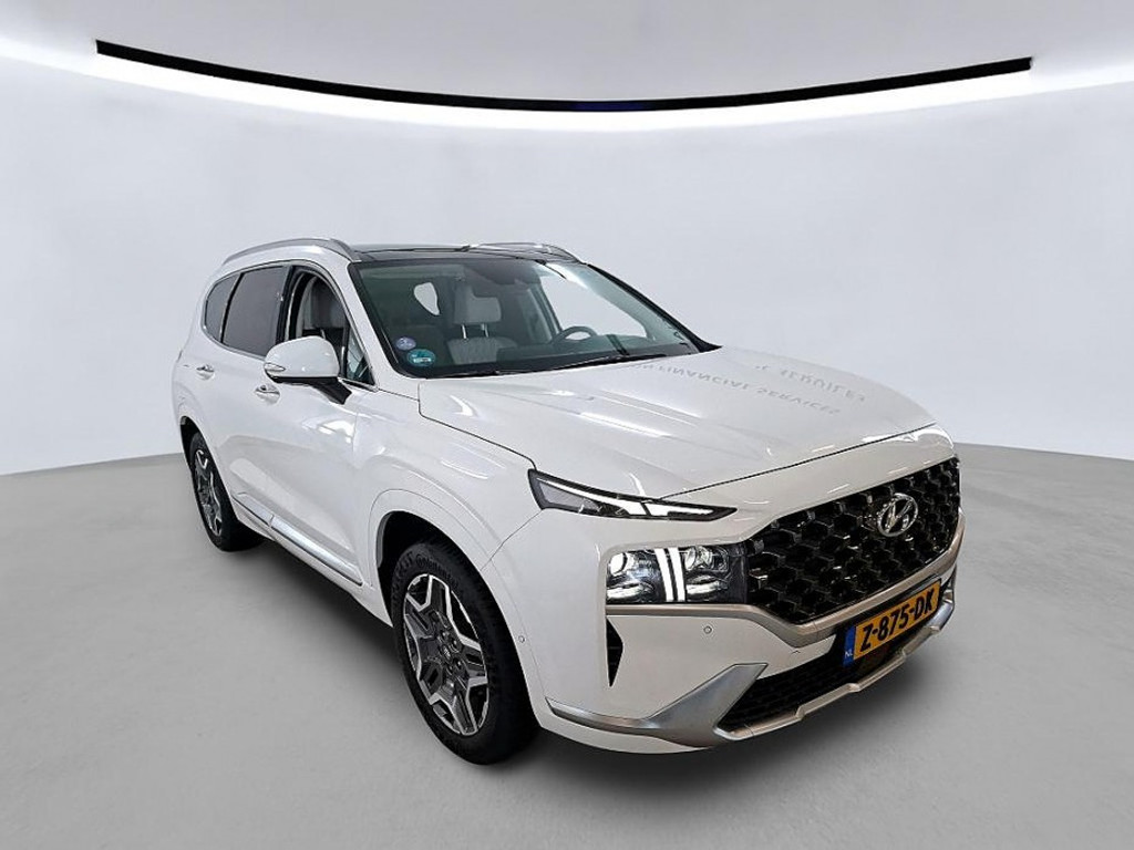 Hyundai Santa Fe 1.6 GDi Premium - Hybrid - Automatic - 180 hp - 35.608 km