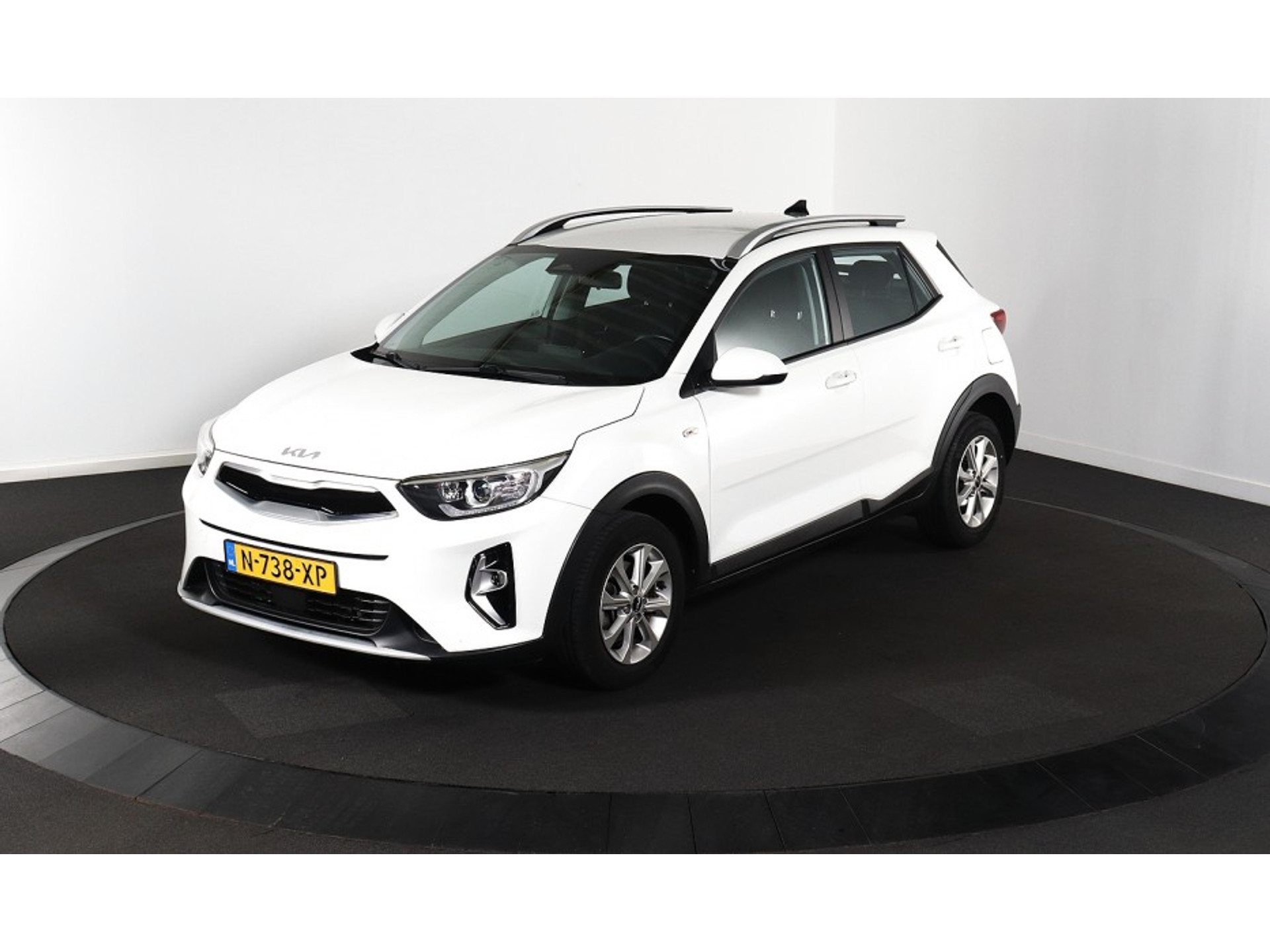 Kia Stonic 1.0 T-GDI DynamicLine - Petrol - Manual - 99 hp - 40.468 km