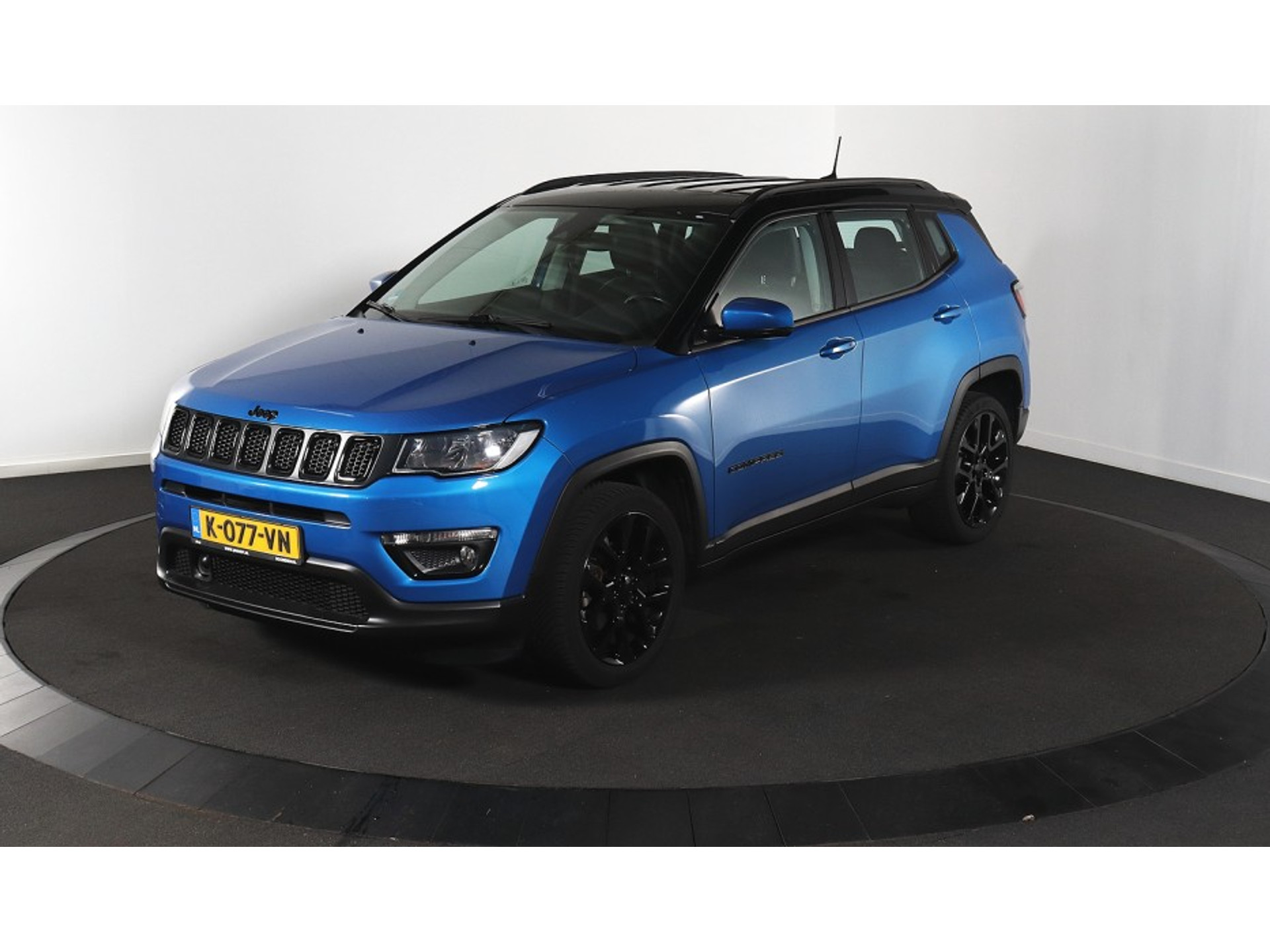 Jeep Compass 1.3 Night Eagle - Petrol - Automatic - 150 hp - 72.127 km